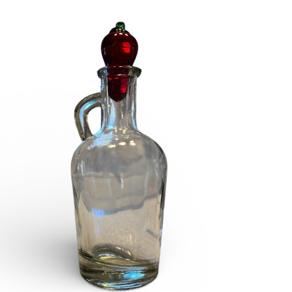Cruet 2 Vintage Glassware Cruets Chili Pepper Stopper perfect for vinegar & oil - Picture 3 of 5